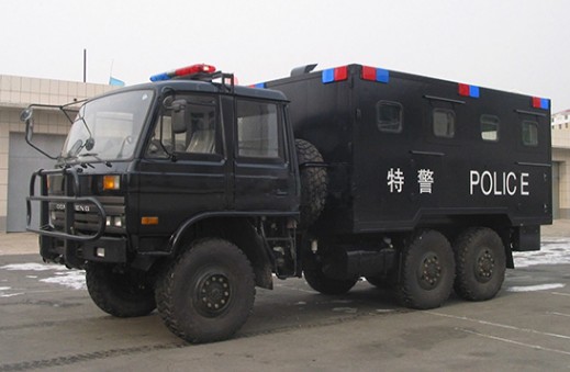 東風(fēng)6×6雙排特警應(yīng)急炊事車(chē) 東風(fēng)6×6雙排特警應(yīng)急炊事車(chē)